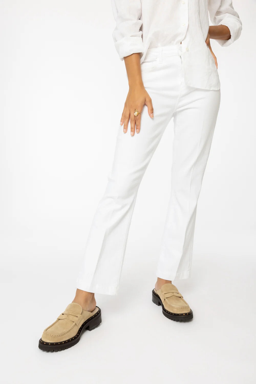 Ali High Rise Slim Flare Blanc
