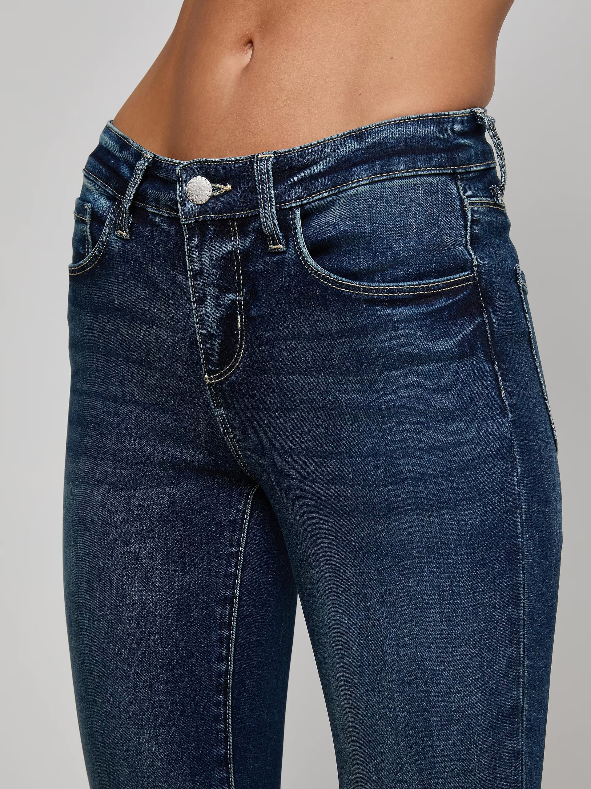 Cara Low-Rise Bootcut Jean Roxbury