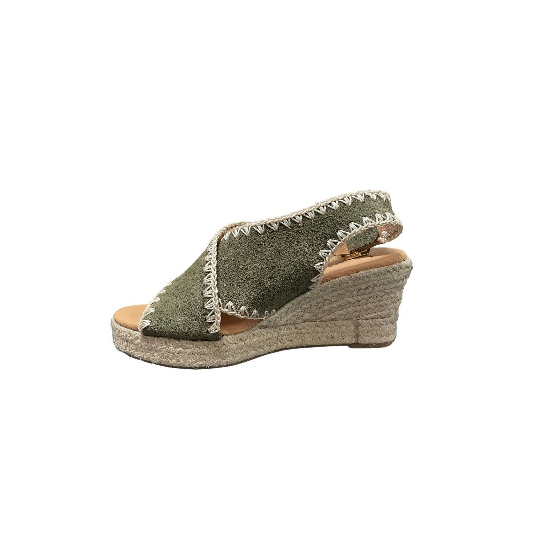 Emille Trebol Suede