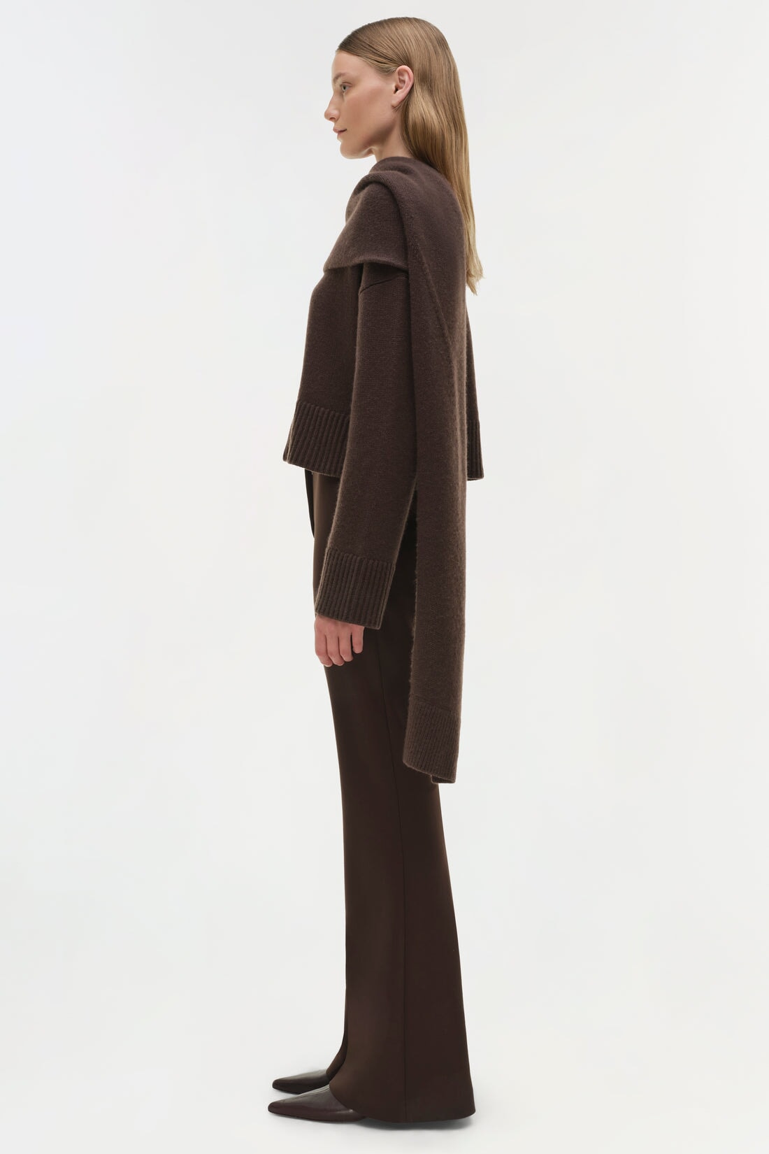 Elson Scarf Sweater Chocolate