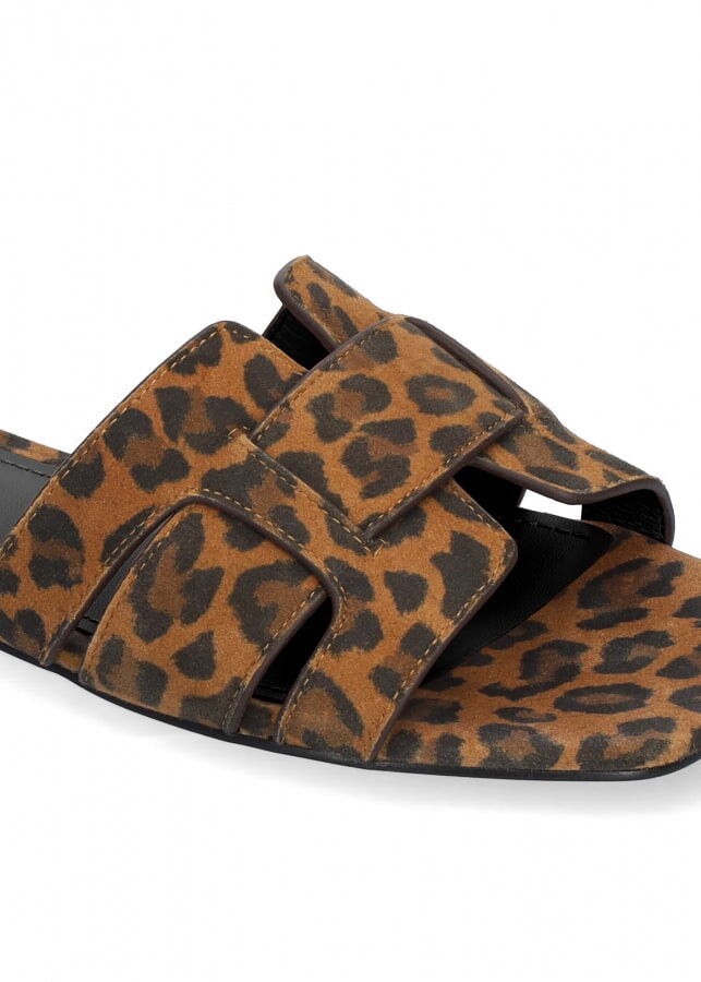 Holly Flat Suede Leopard