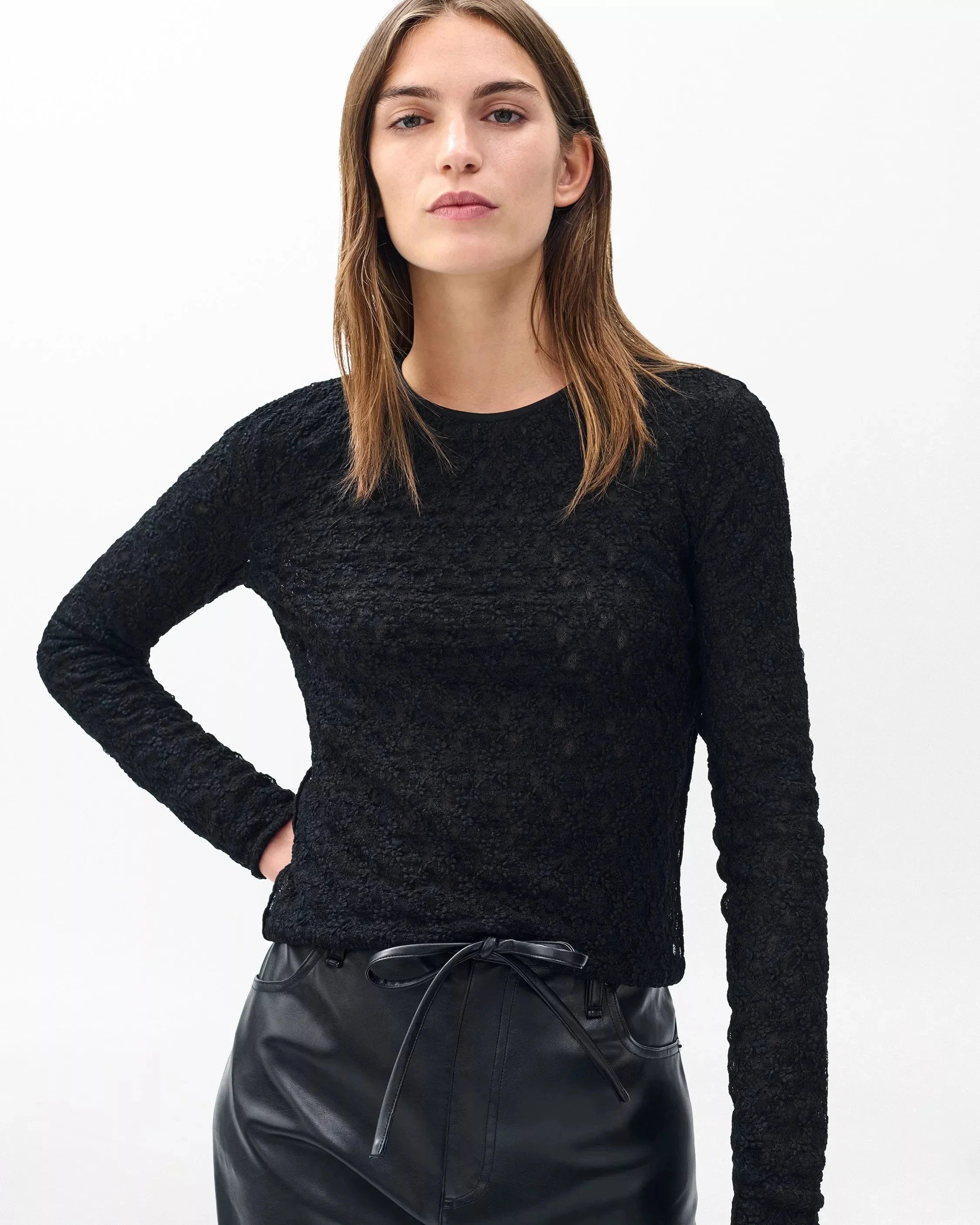 Ellie Lace Tee Black