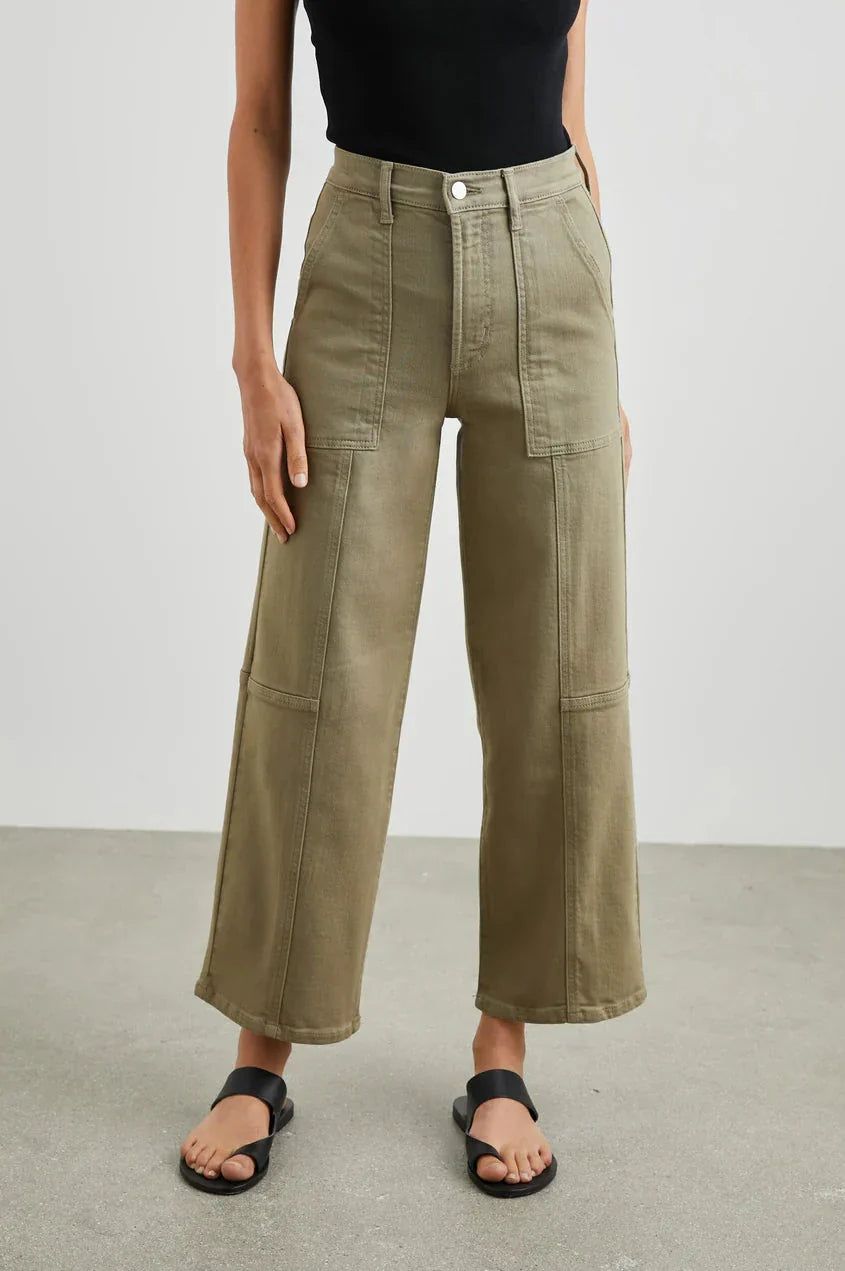Getty Crop Utility Washed Olive