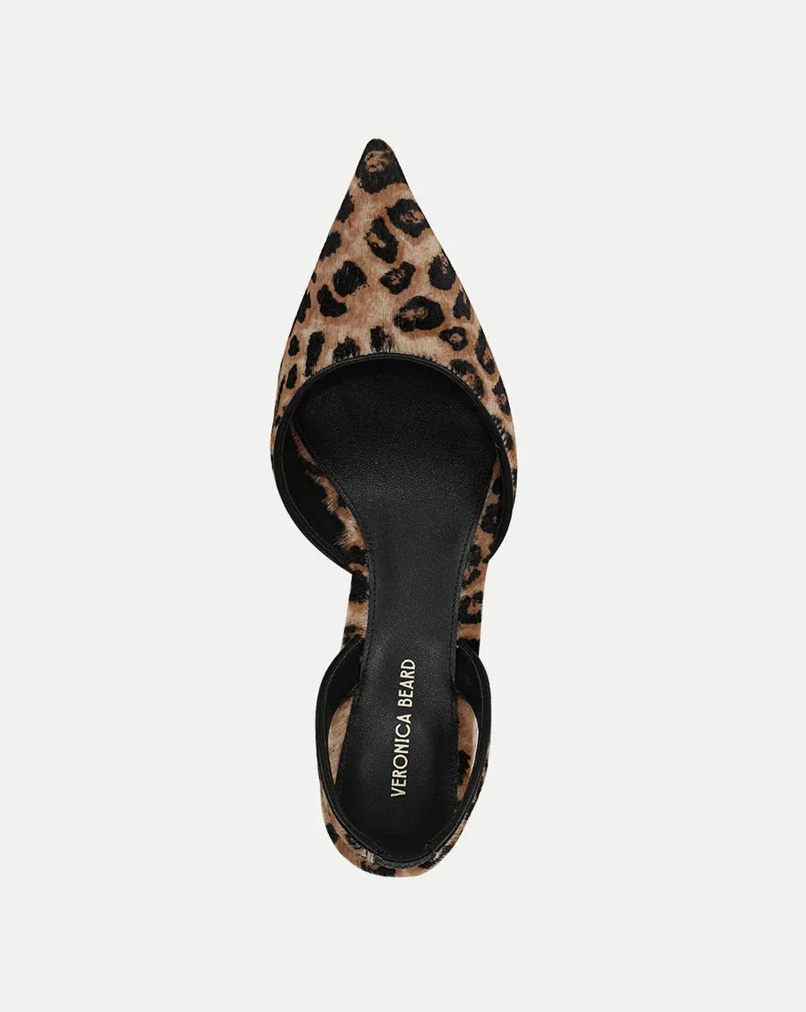 Caroline Leopard