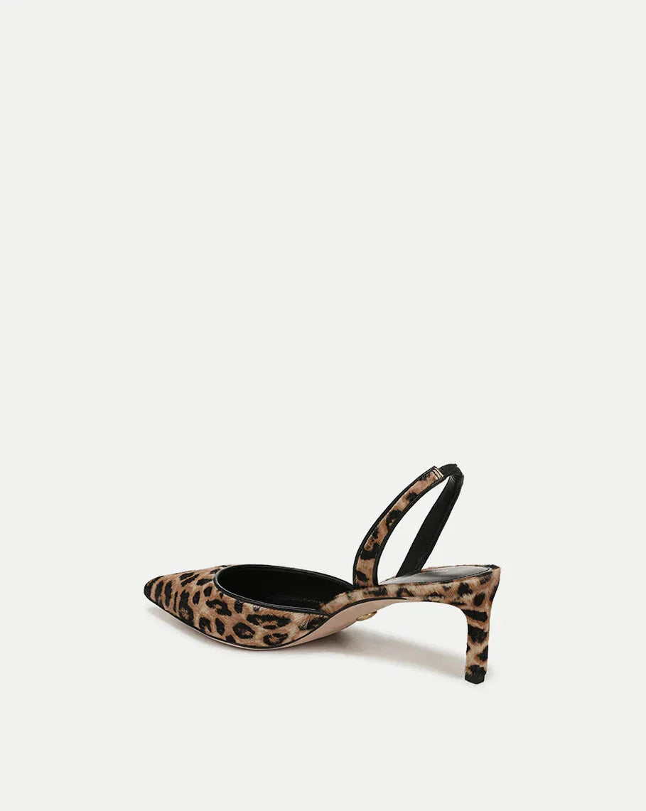 Caroline Leopard