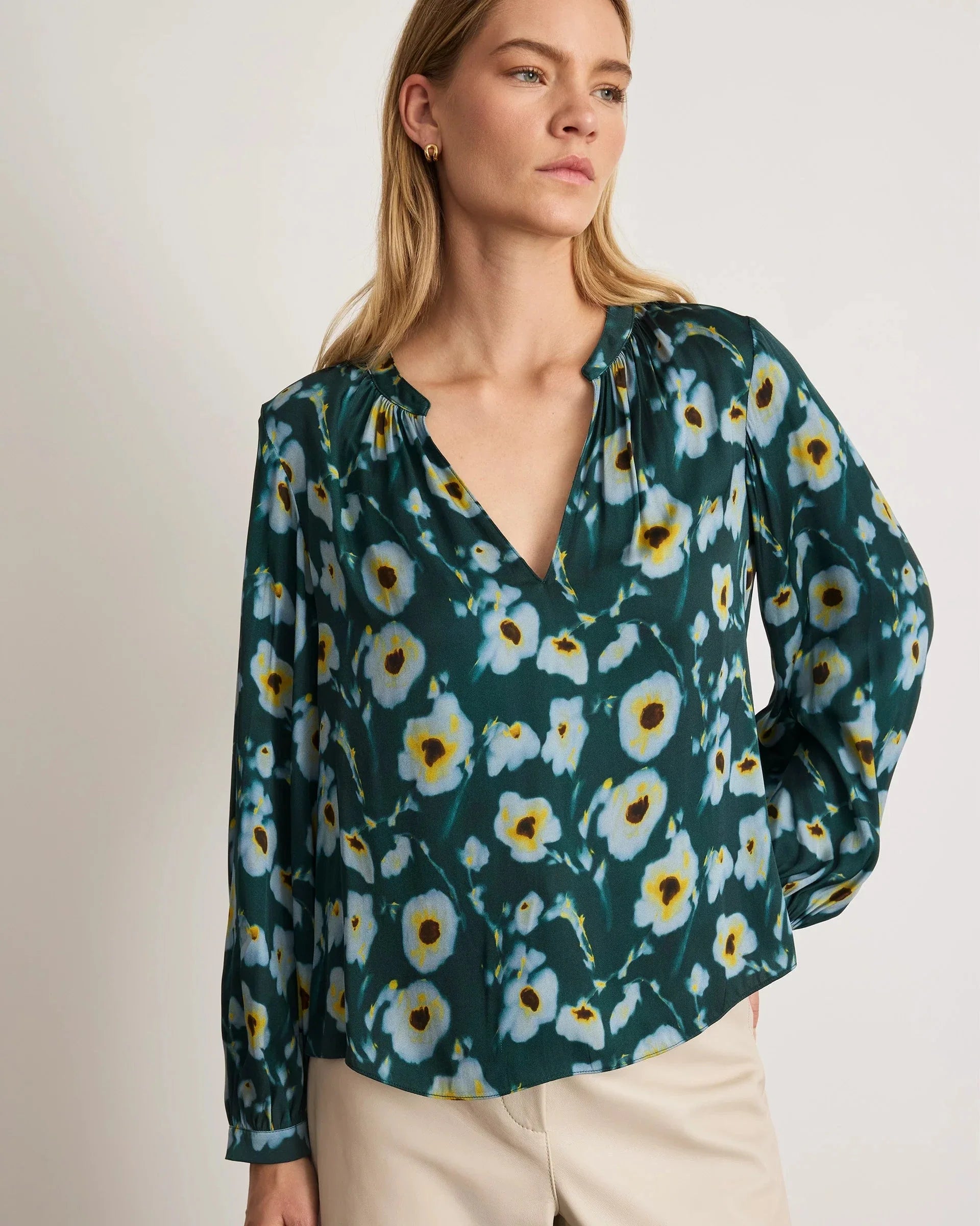 Sonia Top Emerald Multi