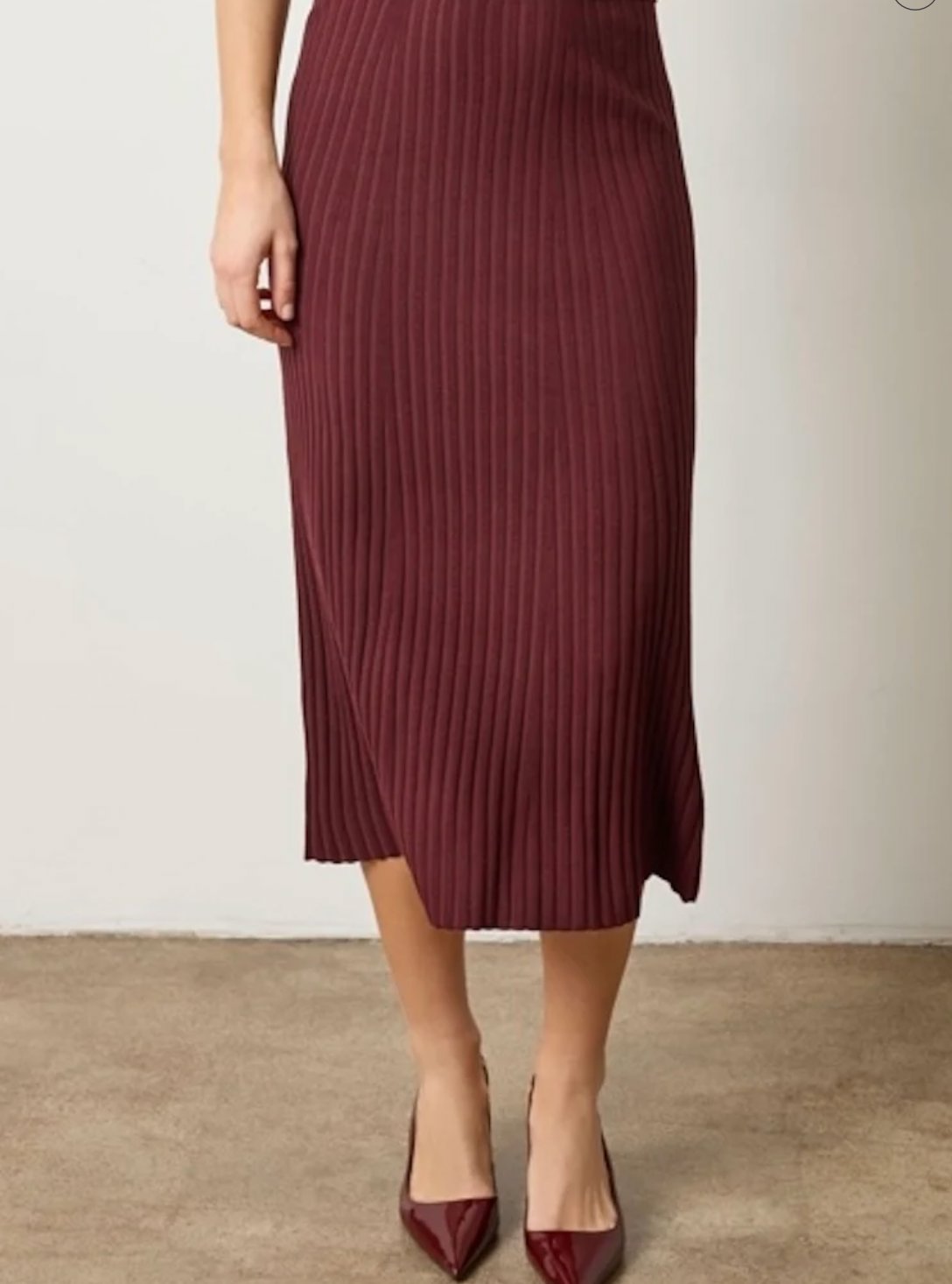Straight Rib Skirt Dark Cherry
