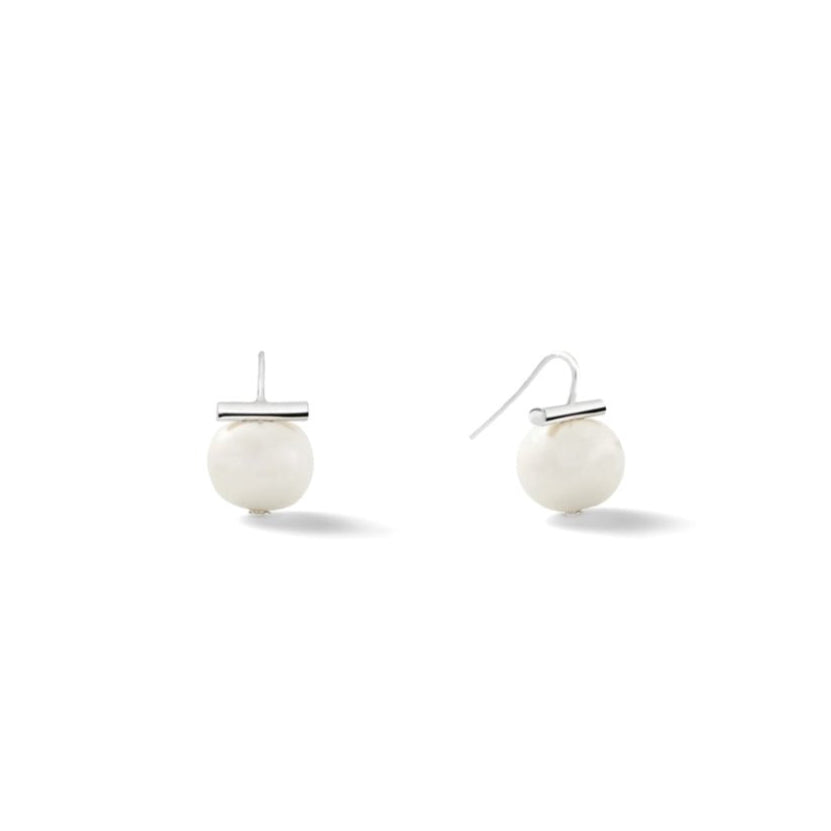 Classic Silver Medium Pebble Pearls White