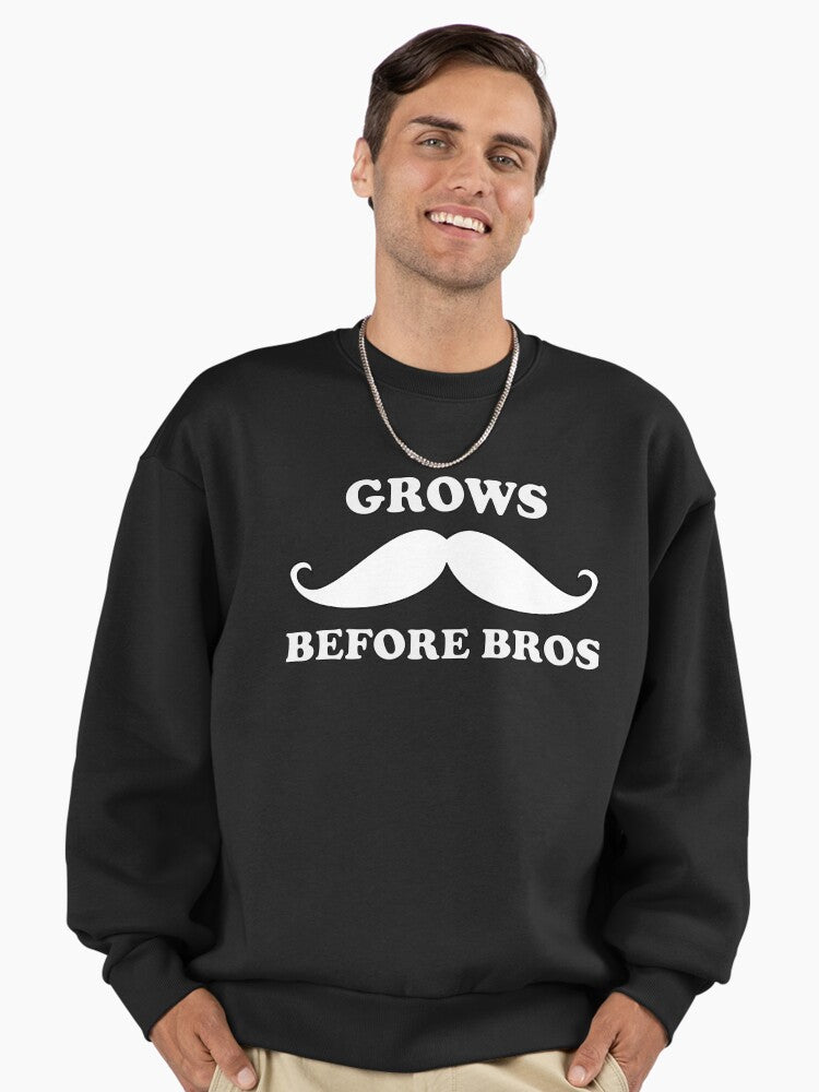 Grows Before Bros Pun, Funny Moustache Plant Lover Sweatshirt Black